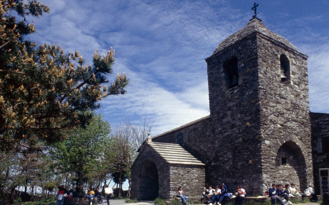 Kościół Santa María a Real w O Cebreiro